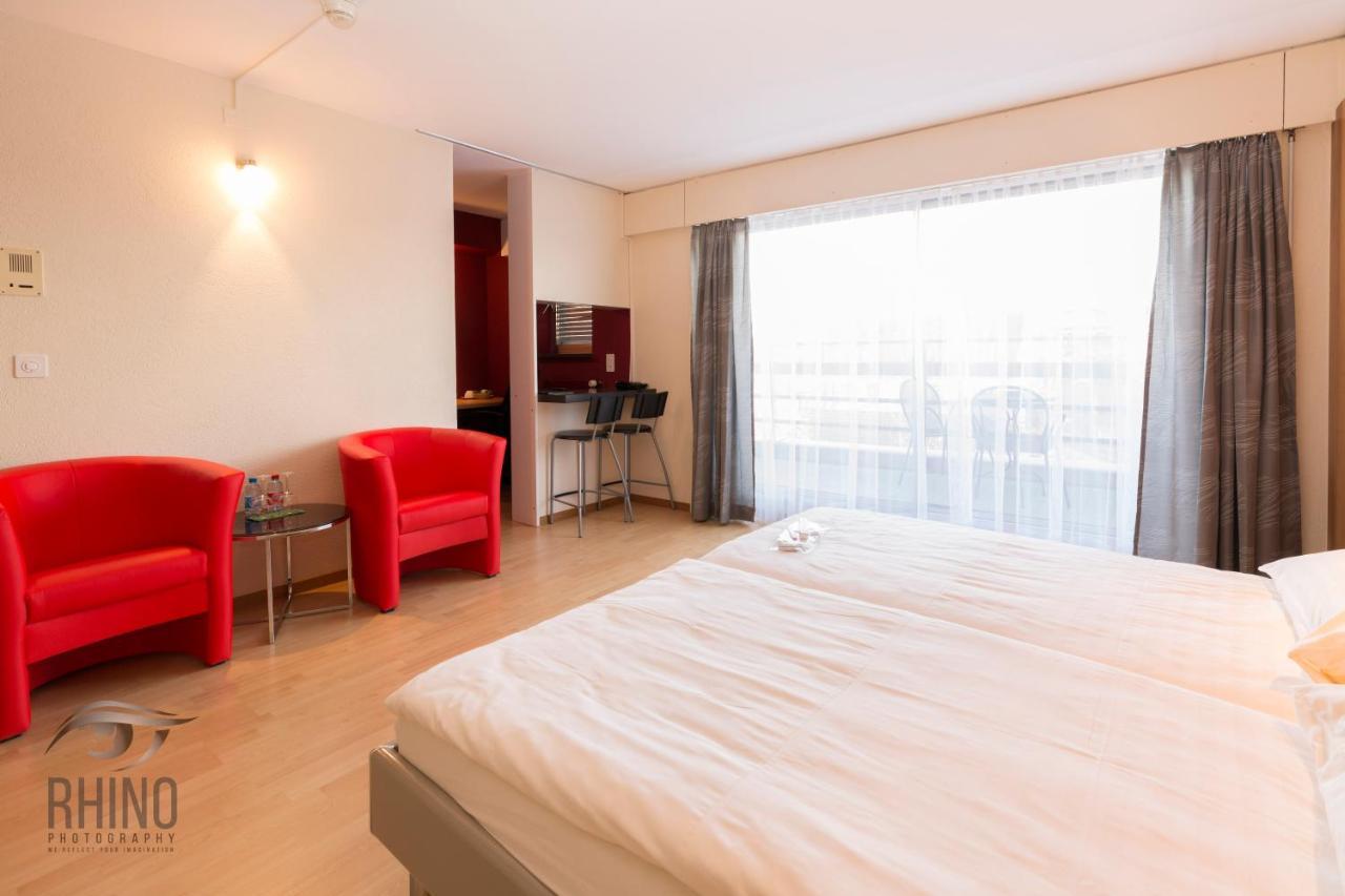 Metropol Hotel Biel Bagian luar foto
