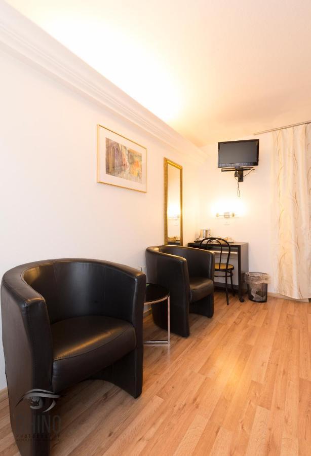 Metropol Hotel Biel Bagian luar foto
