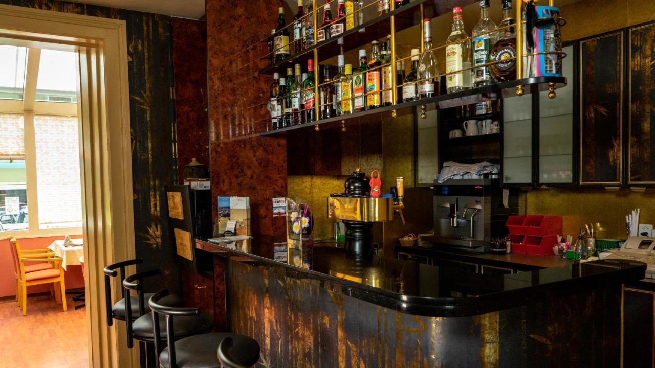 Metropol Hotel Biel Bagian luar foto