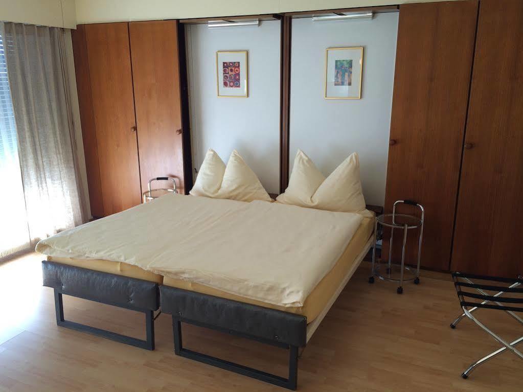 Metropol Hotel Biel Bagian luar foto